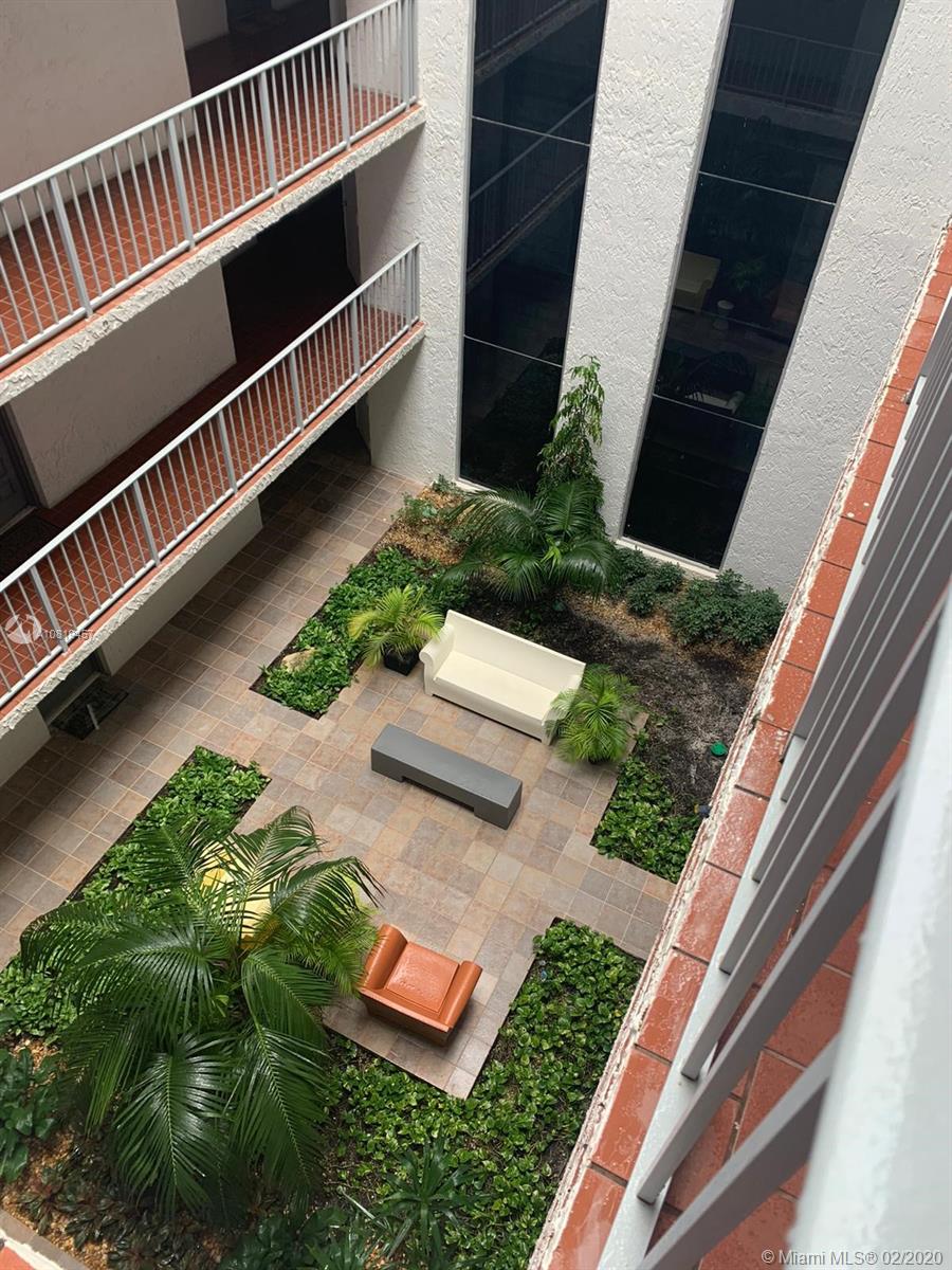 NIRVANA CONDO NO FIVE CON - Residential