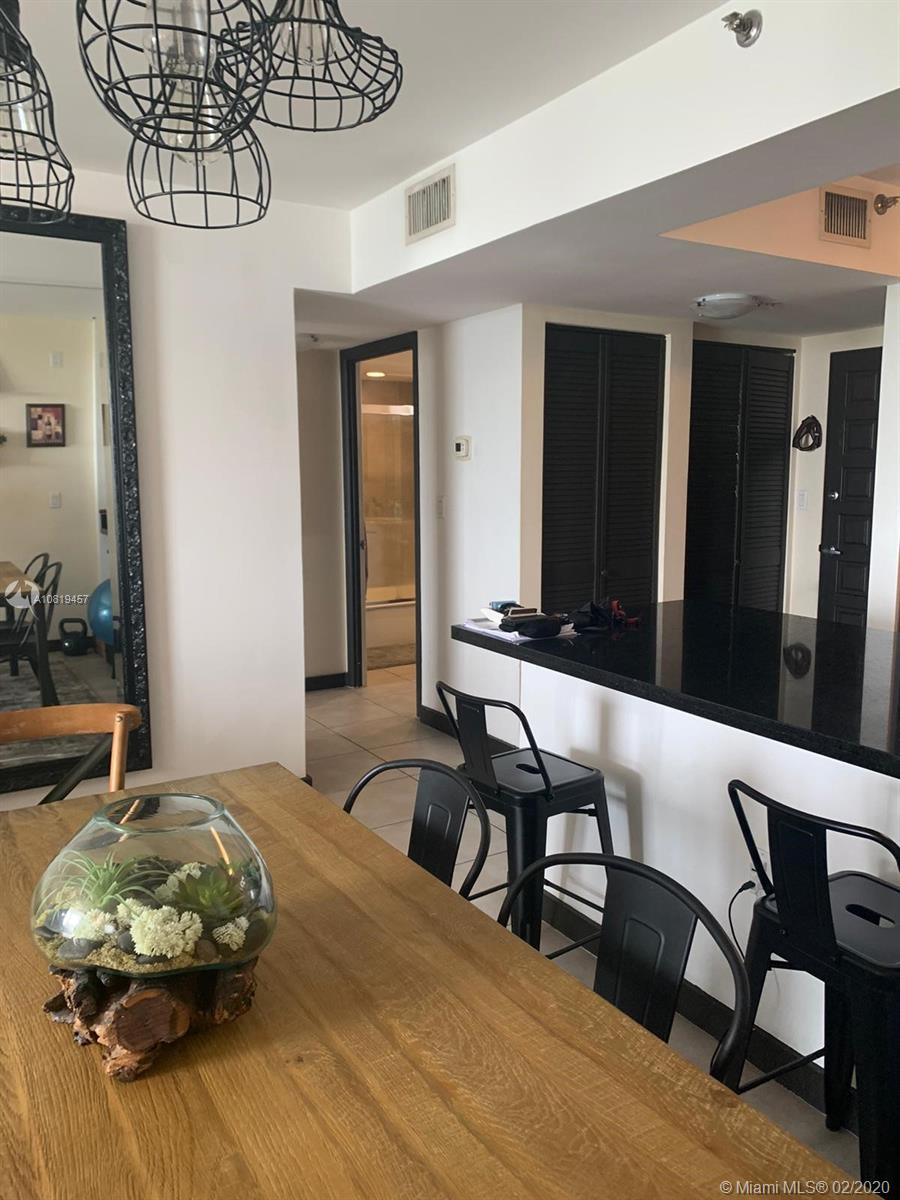 NIRVANA CONDO NO FIVE CON - Residential