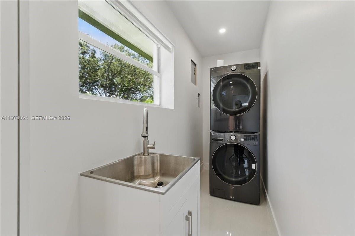 COUNTRYSIDE HEIGHTS - Residential Lease