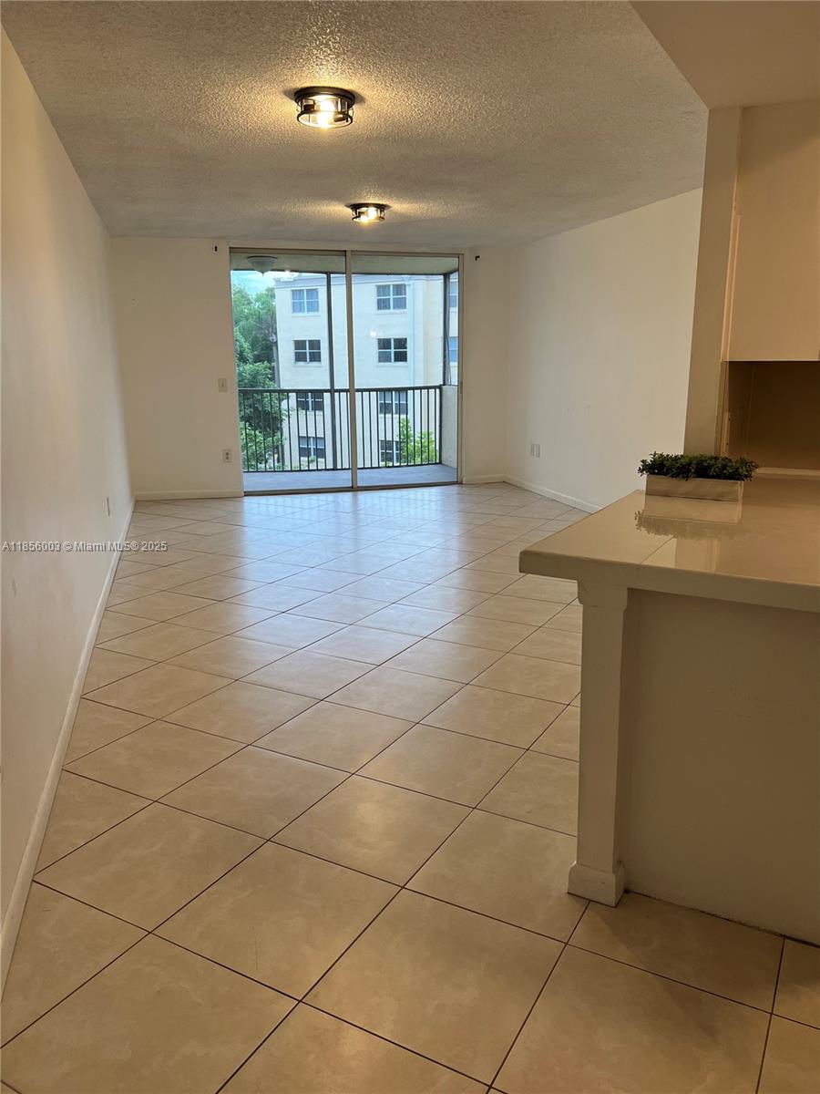 This is the place that you are waiting for! This beautiful apartment features Brand NEW appliances including washer and dryer. Building features: elevator, Tennis Courts, Racquetball, 4 Jacuzzis, 4 Pools, fitness center, and club house. Located in a desirable neighborhood next to Downtown Doral and near Doral Place, Dolphin mall, Miami Int' Airport, restaurants, parks and supermarkets. Don't miss out on the chance to make this space your own!