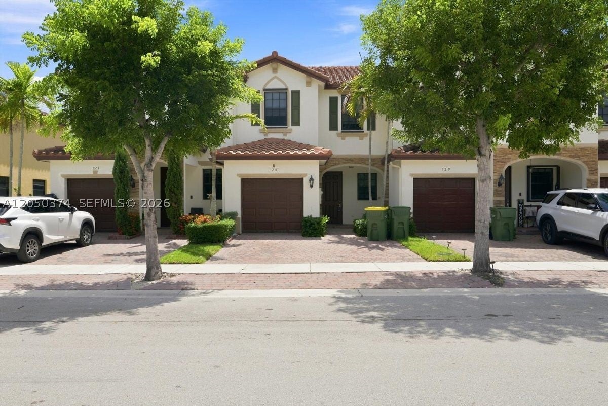 125 SE 34th Ter, Homestead FL 33033