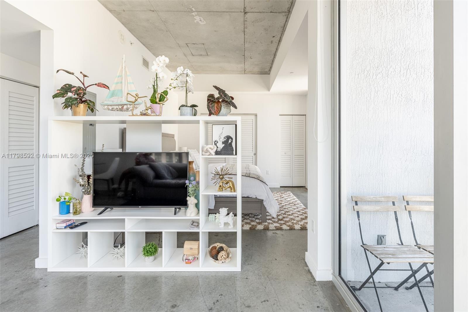 CENTRO CONDO - Residential