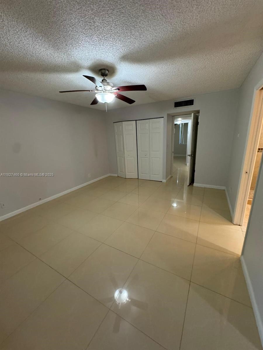 VILLA DORADA CONDO NO 2 - Residential