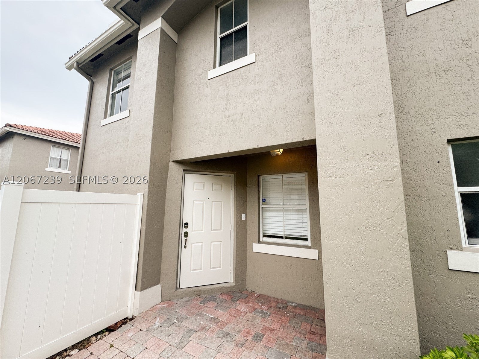 12615 SW 54th Ct