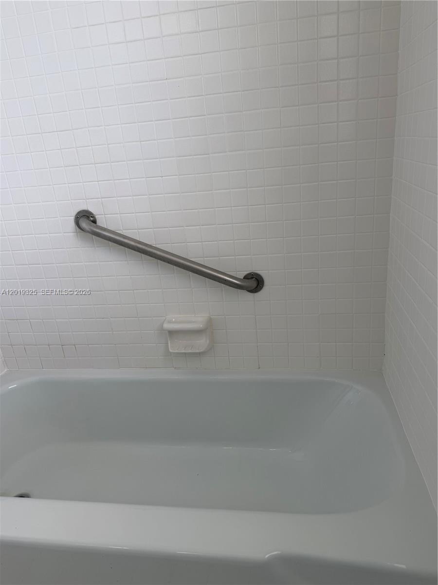 PLANTATION TERRACE CONDO - Residential
