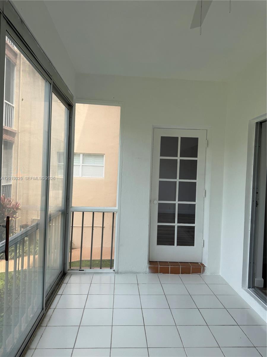 PLANTATION TERRACE CONDO - Residential