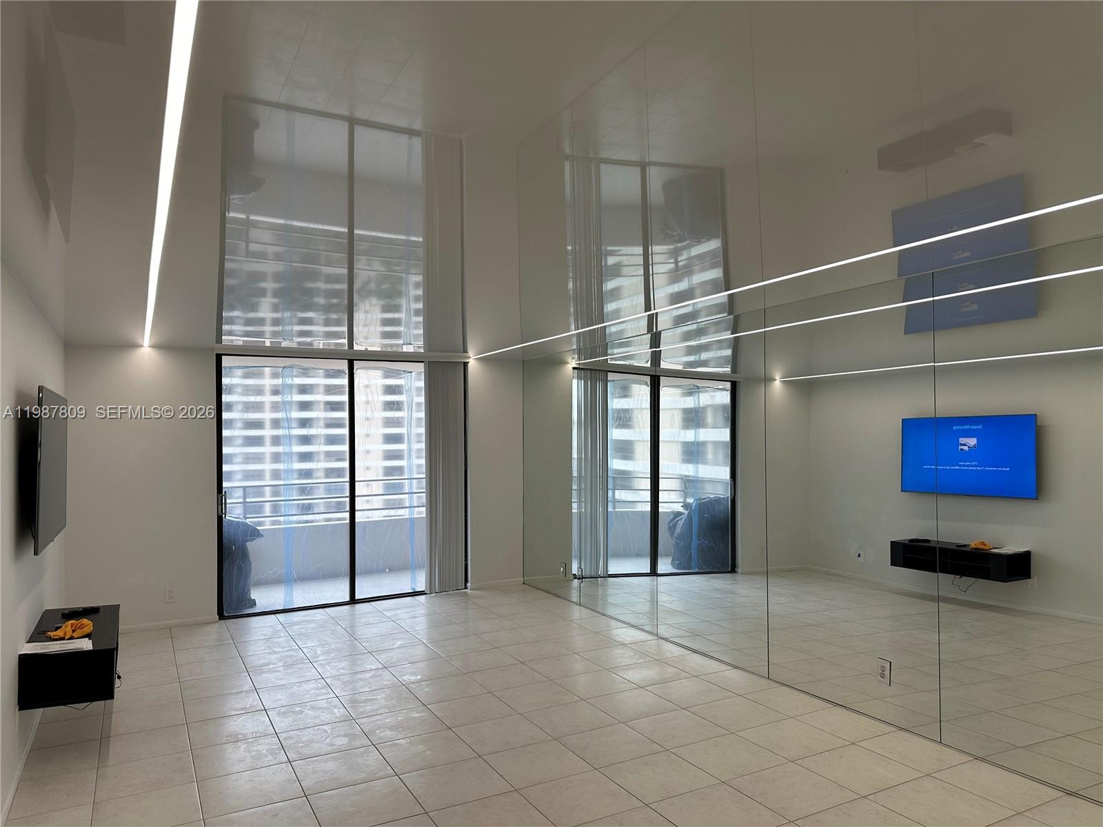 OLYMPUS CONDO PHASE - Residential