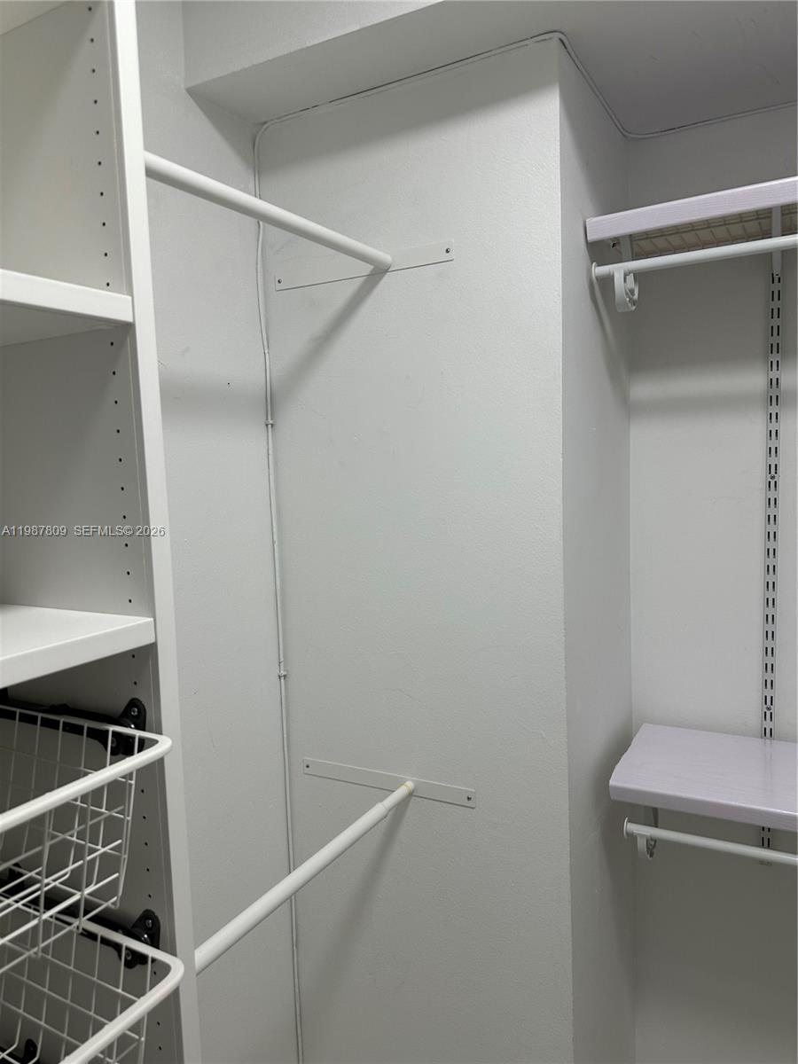 OLYMPUS CONDO PHASE - Residential