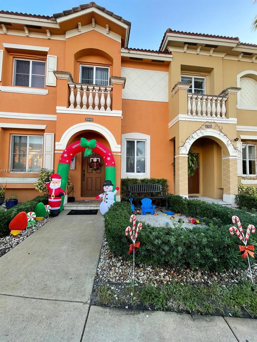 VILLAGE WALK CONDO - Residential