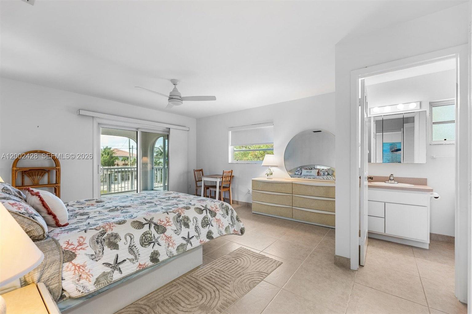 PLANTATION ISLAND - Residential