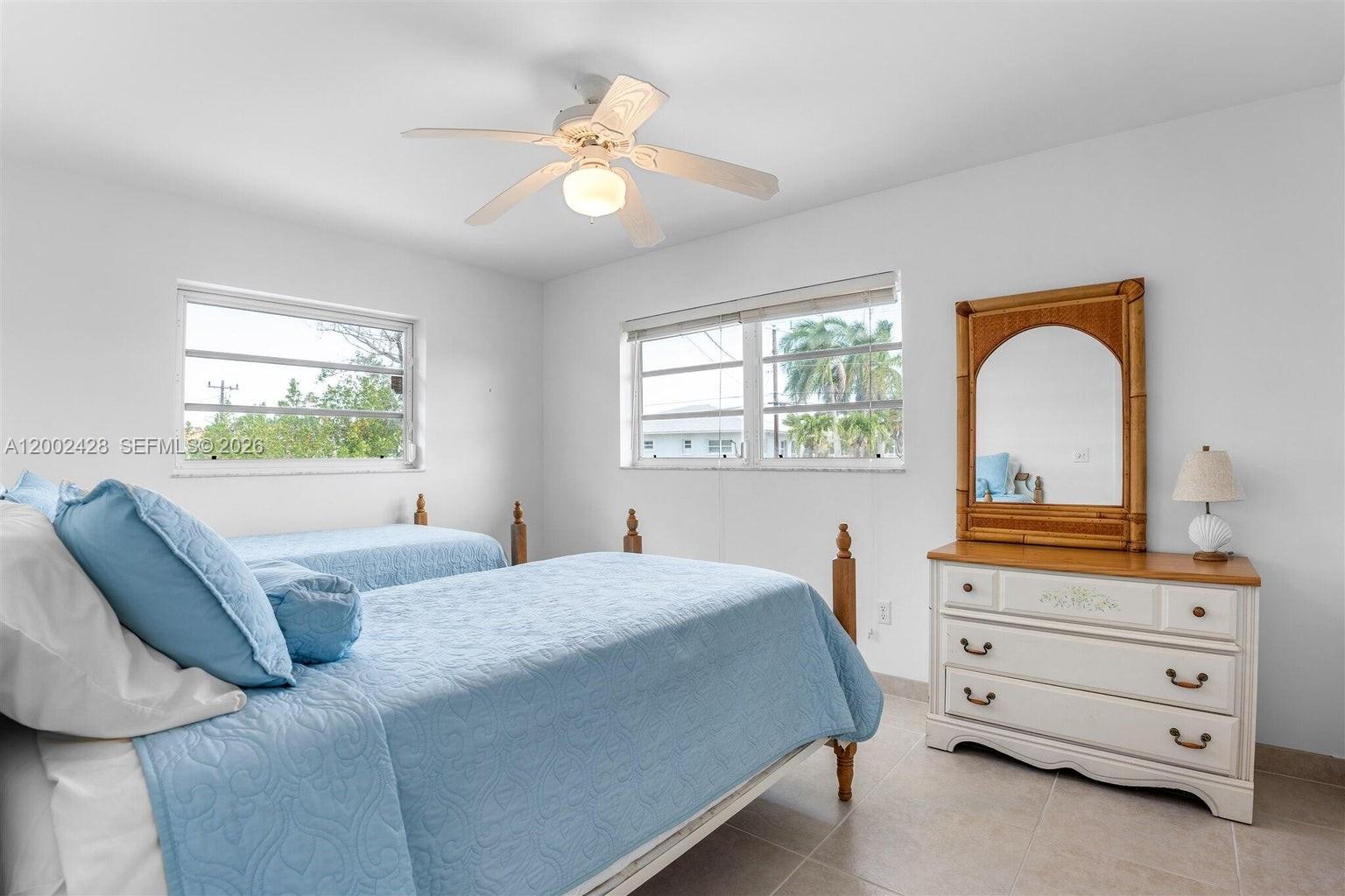 PLANTATION ISLAND - Residential