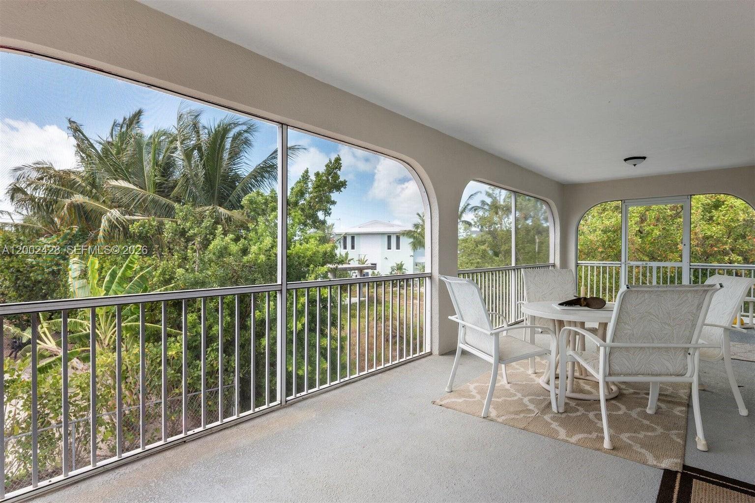 PLANTATION ISLAND - Residential