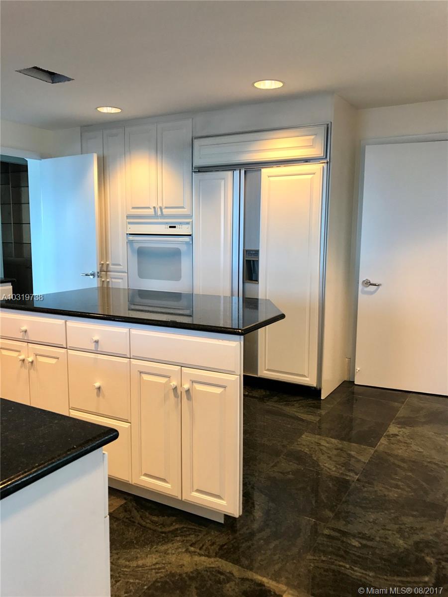 Commodore Bay - Residential Lease