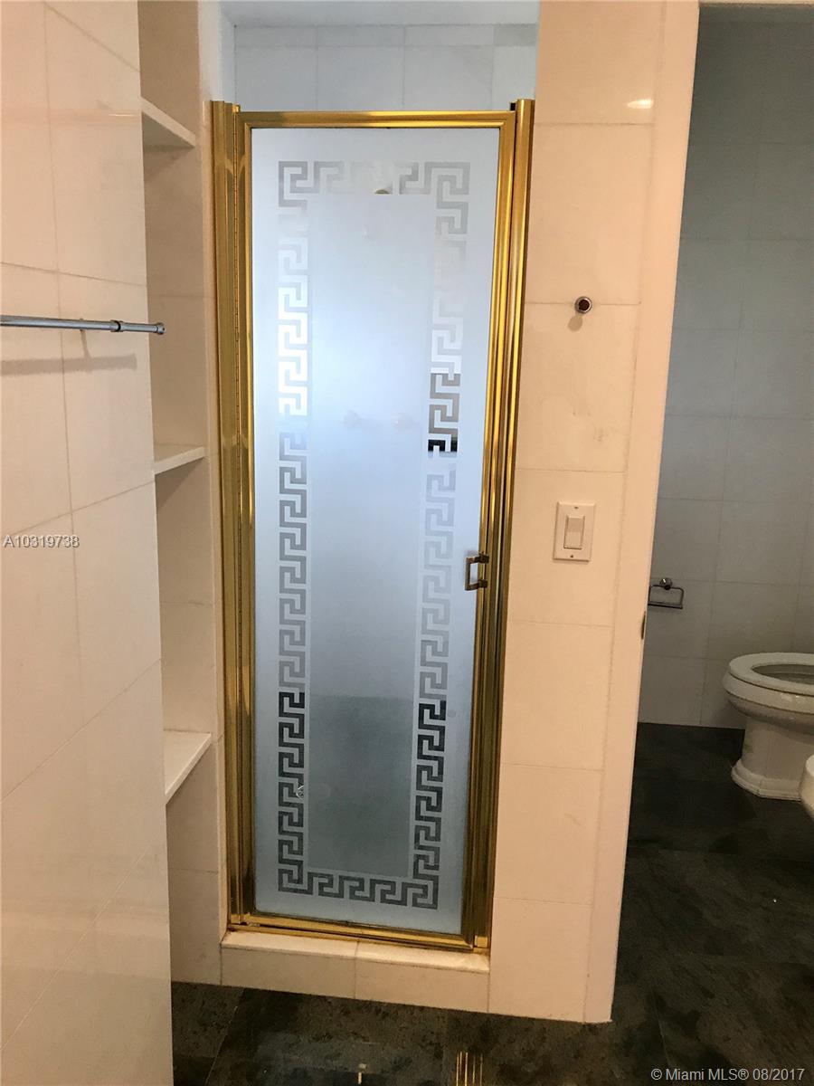 Commodore Bay - Residential Lease