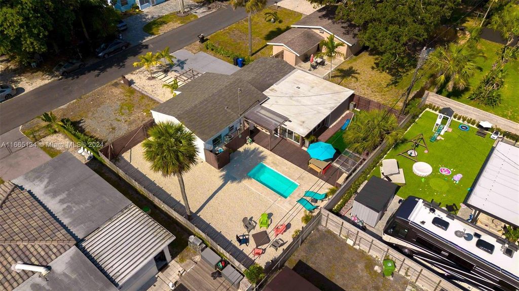 Photo of 1241 SW 29th St, Fort Lauderdale, FL 33315 (MLS # A11665134)