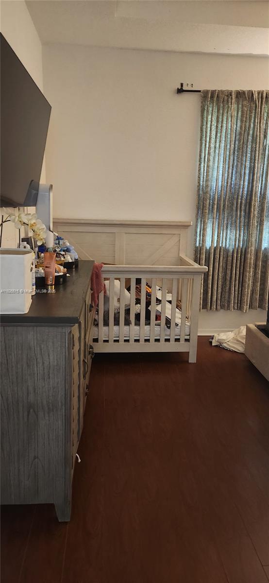 LAS TERRAZAS AT VIZCAYA C - Residential