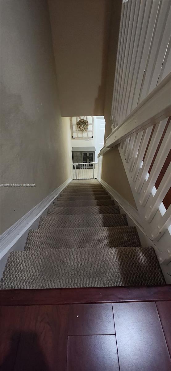 LAS TERRAZAS AT VIZCAYA C - Residential