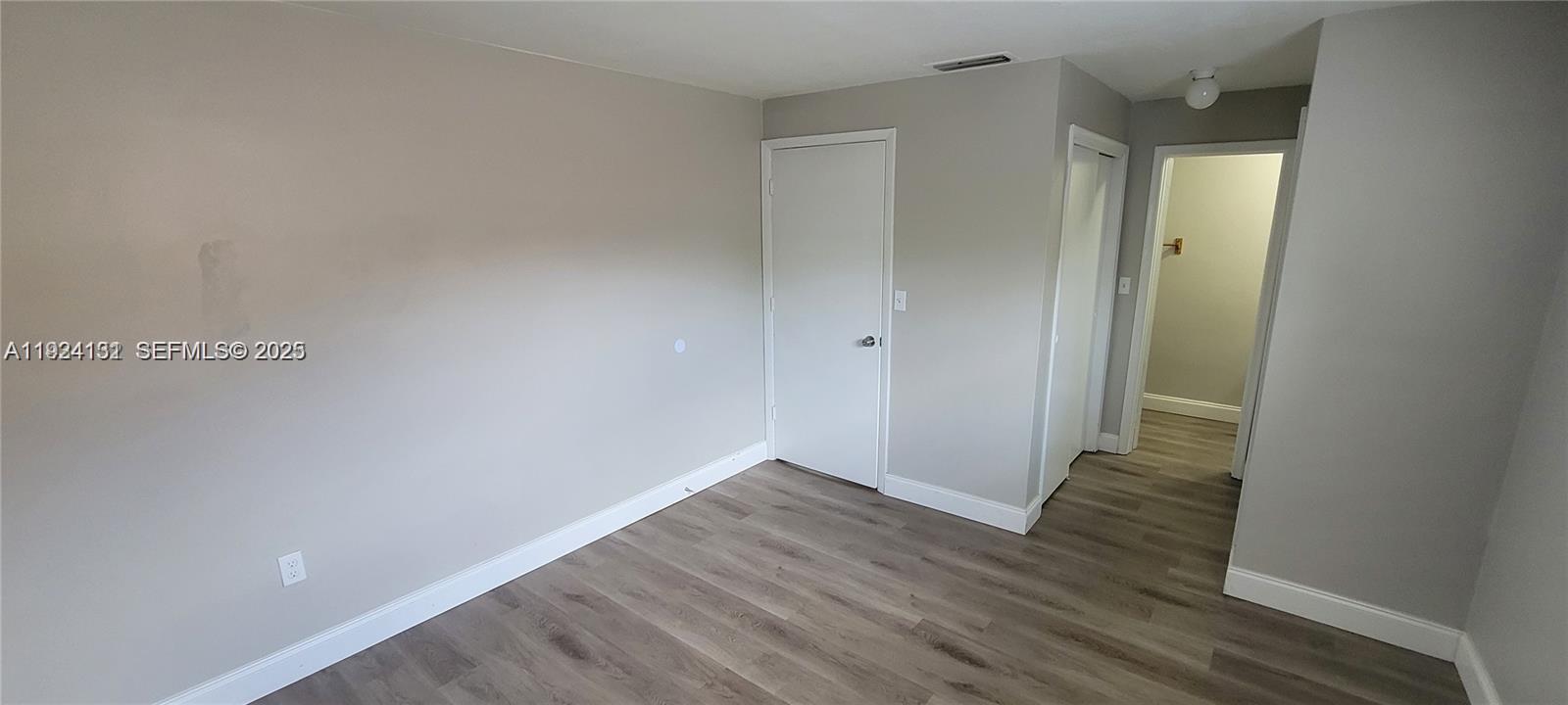 SUNRISE GOLF VILLAGE - Residential