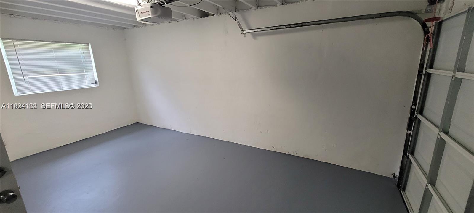 SUNRISE GOLF VILLAGE - Residential