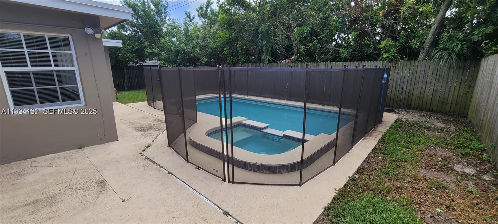 SUNRISE GOLF VILLAGE - Residential