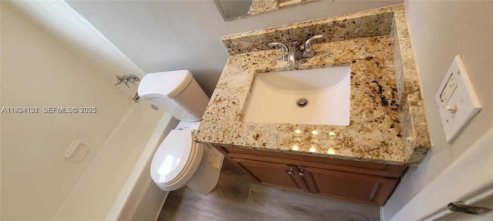 SUNRISE GOLF VILLAGE - Residential