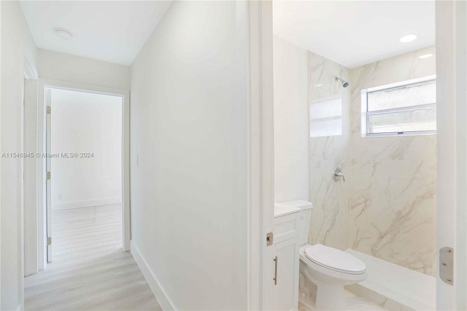 ARCH CREEK ESTS - Residential Lease