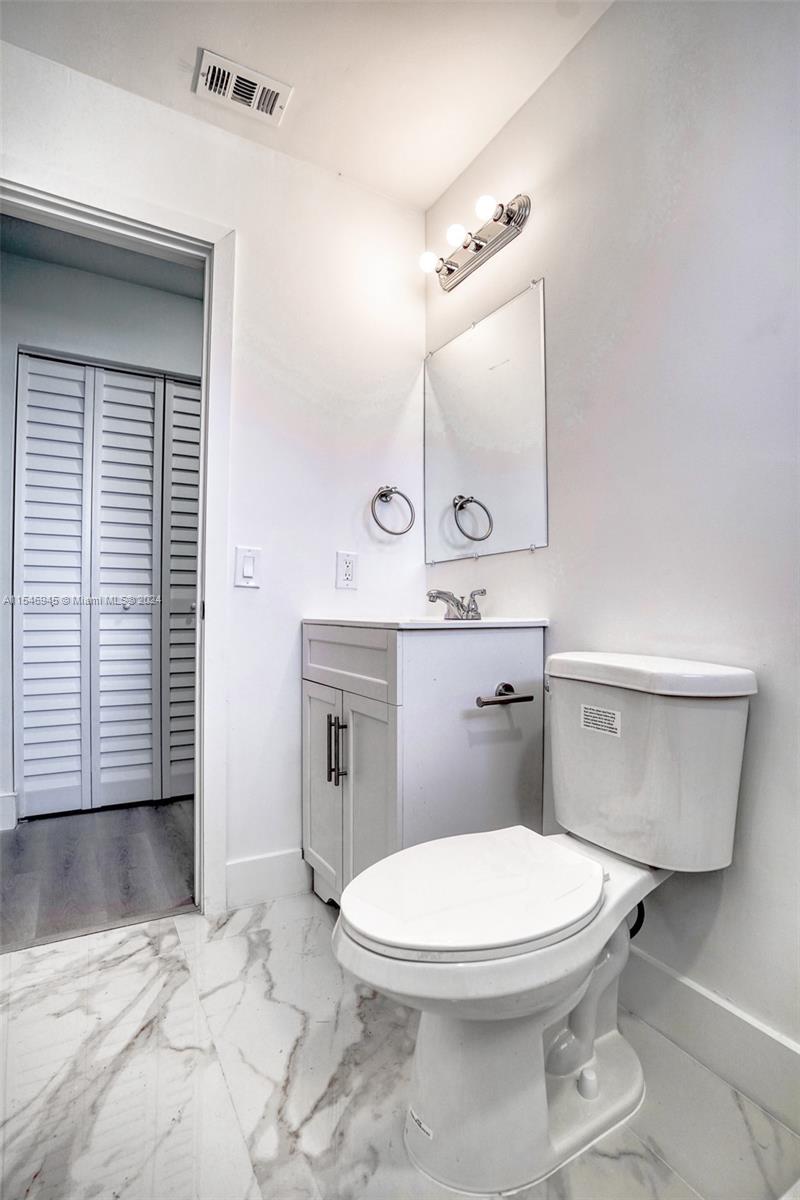 ARCH CREEK ESTS - Residential Lease
