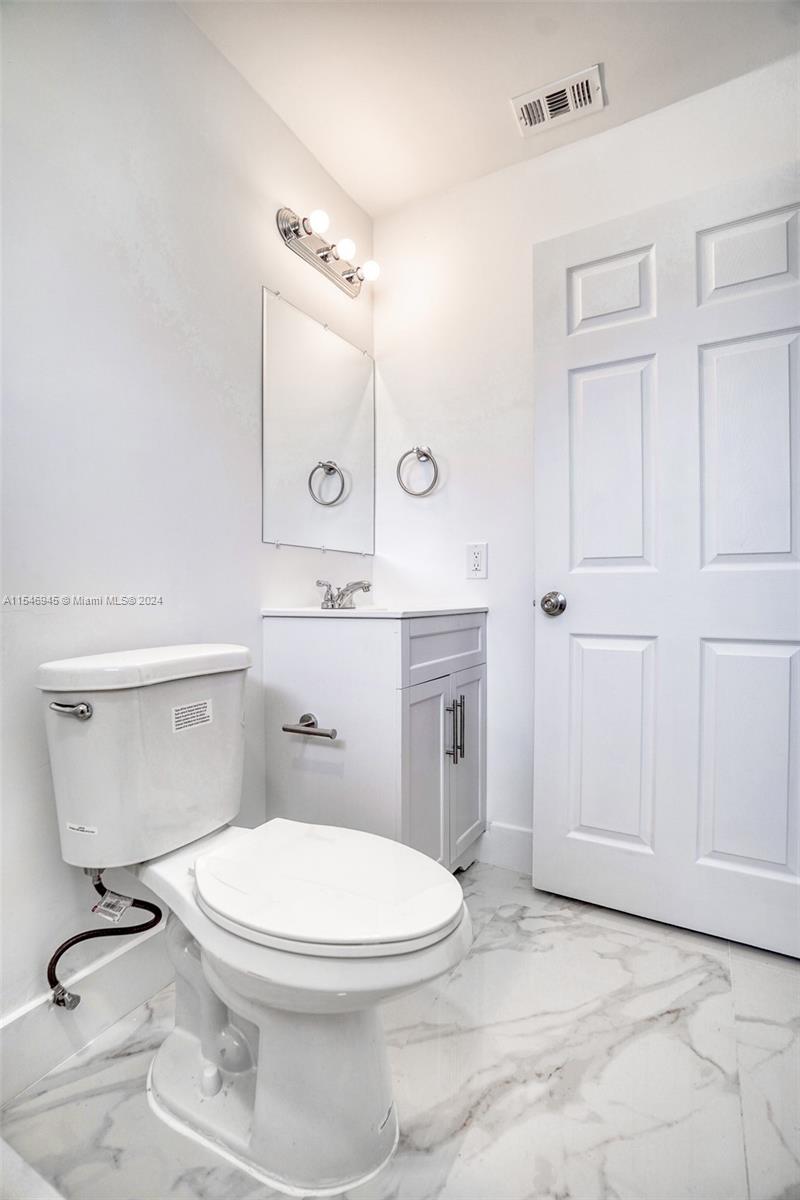 ARCH CREEK ESTS - Residential Lease