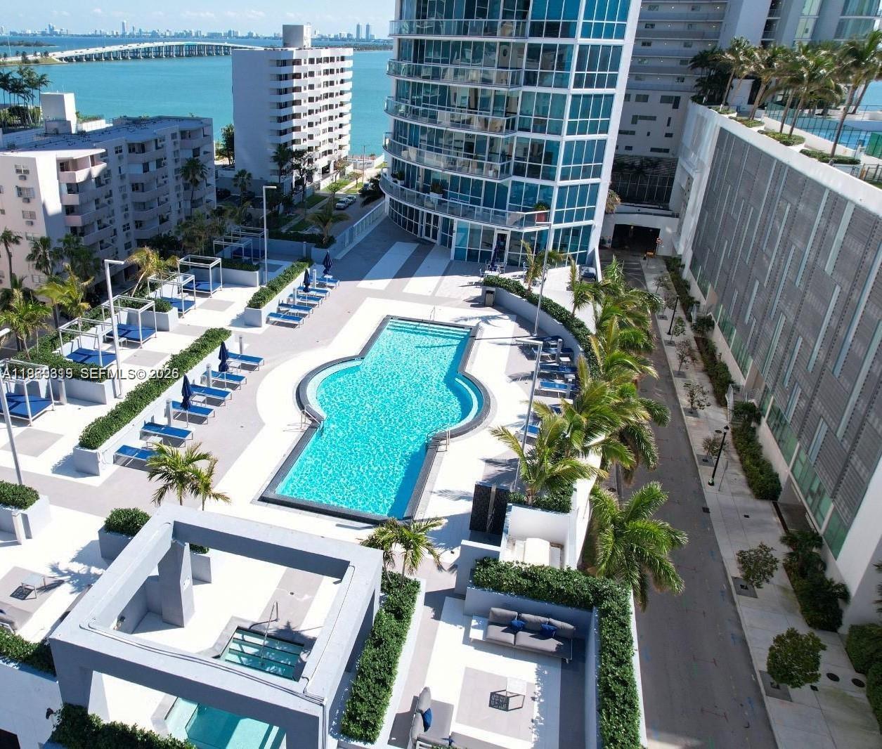 PLATINUM CONDO - Residential Lease