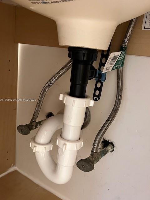 CARIBBEAN SPRINGS VILLAGE - Residential Lease