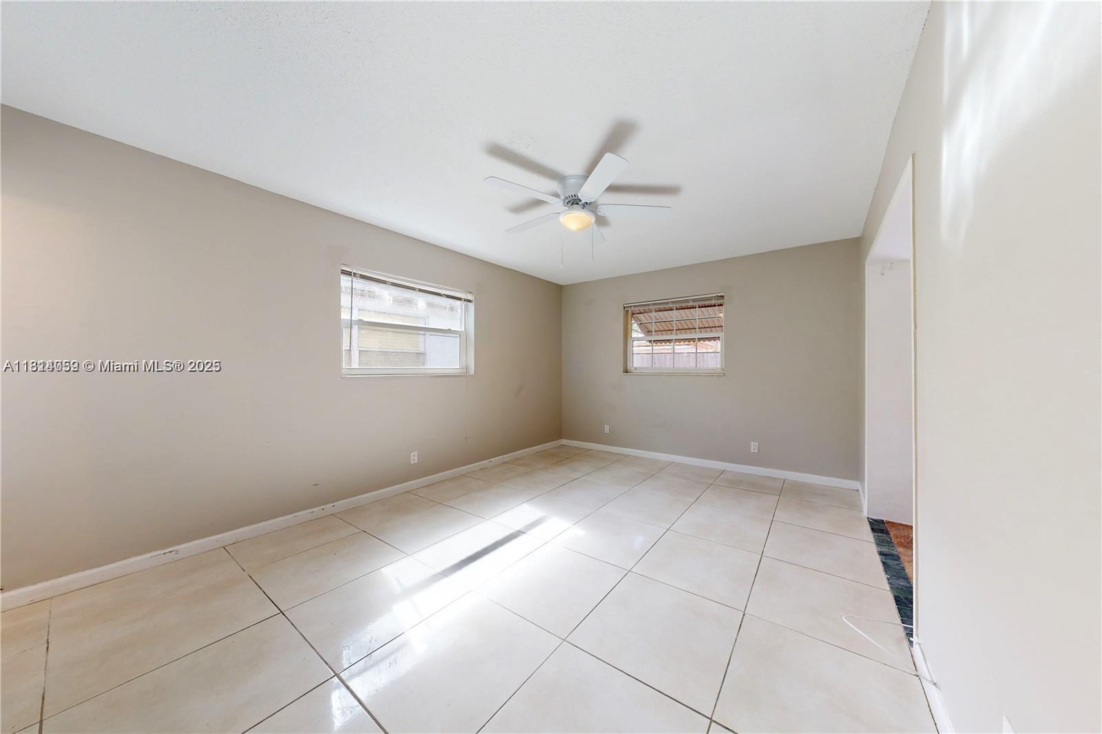 KIMBERLY VILLAGE SEC ONE - Residential Lease
