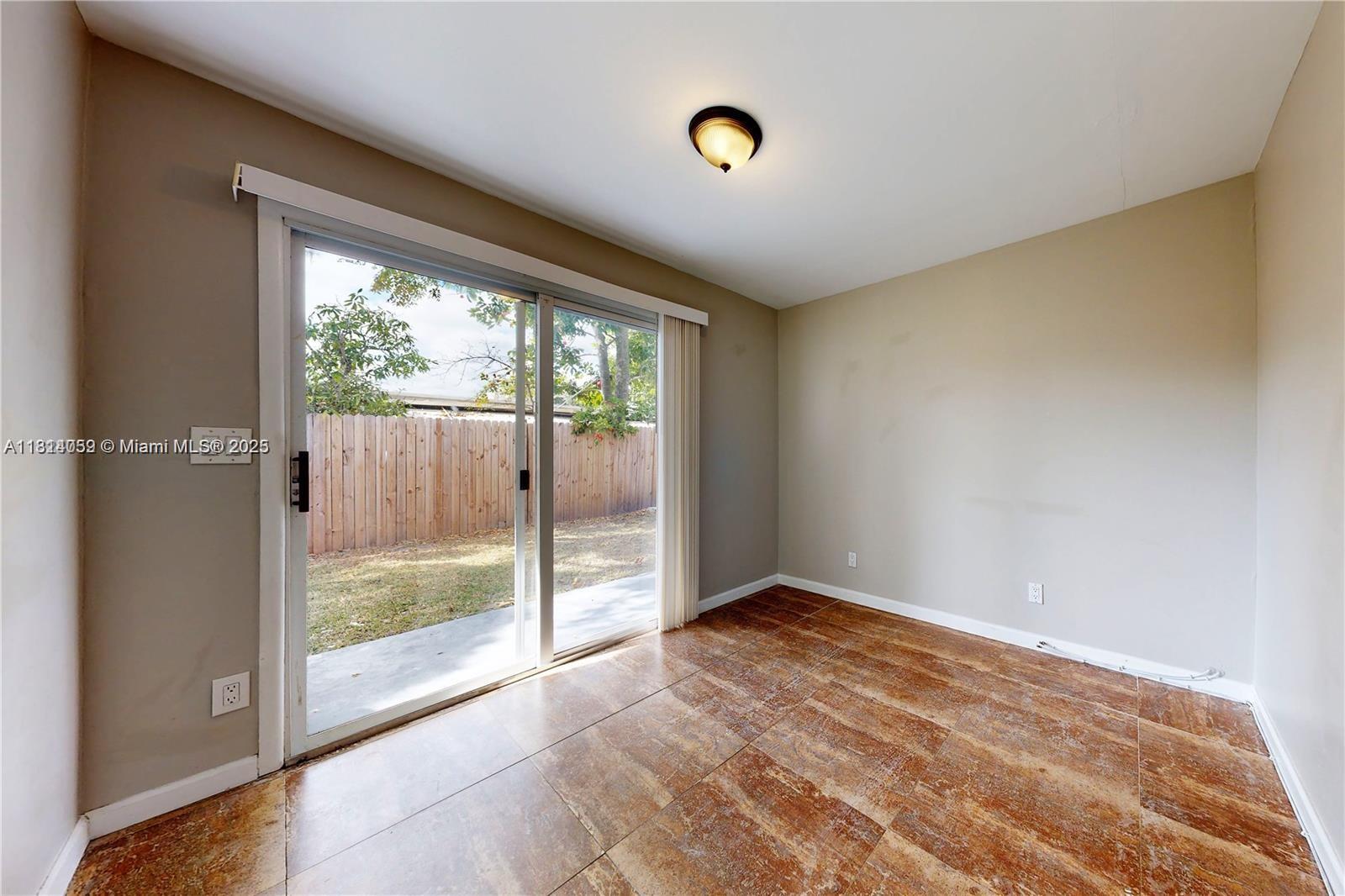 KIMBERLY VILLAGE SEC ONE - Residential Lease