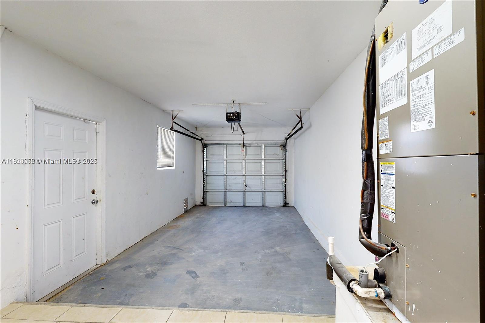 KIMBERLY VILLAGE SEC ONE - Residential Lease