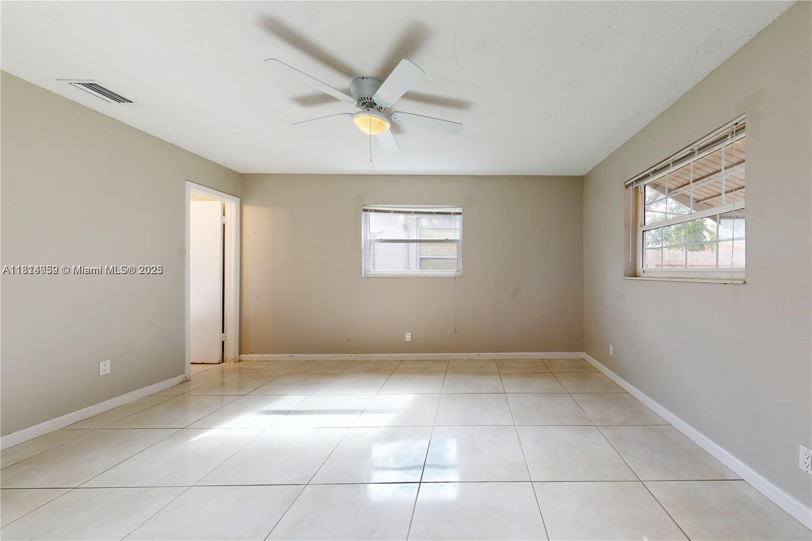 KIMBERLY VILLAGE SEC ONE - Residential Lease