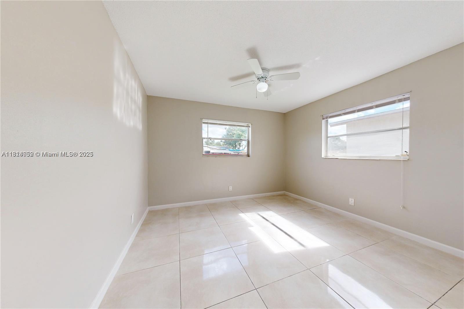 KIMBERLY VILLAGE SEC ONE - Residential Lease