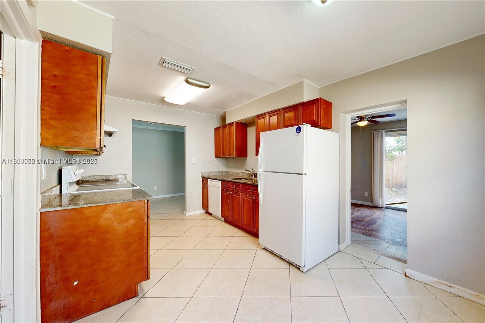 KIMBERLY VILLAGE SEC ONE - Residential Lease