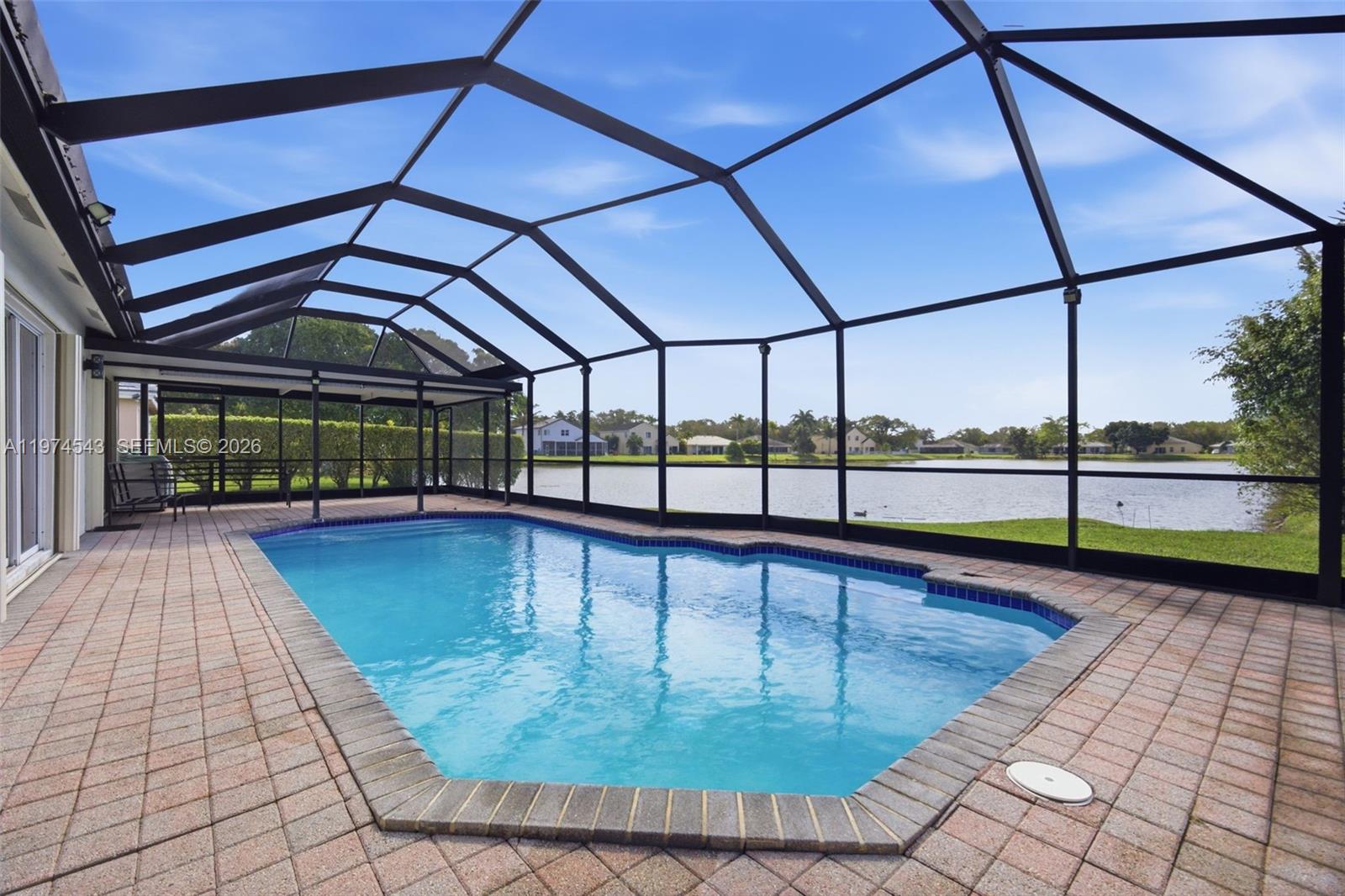 PROSPER POINTE - Residential