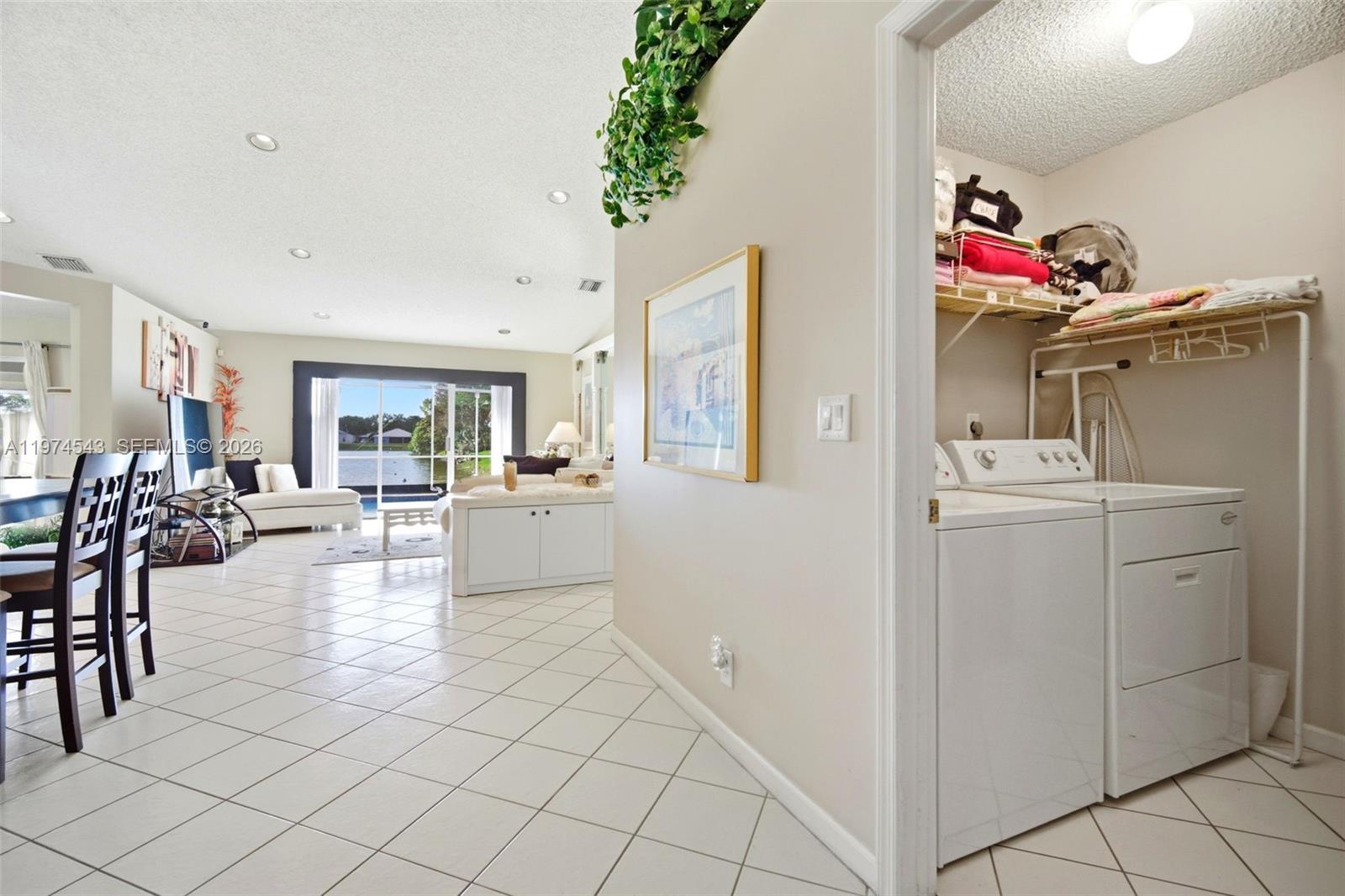 PROSPER POINTE - Residential