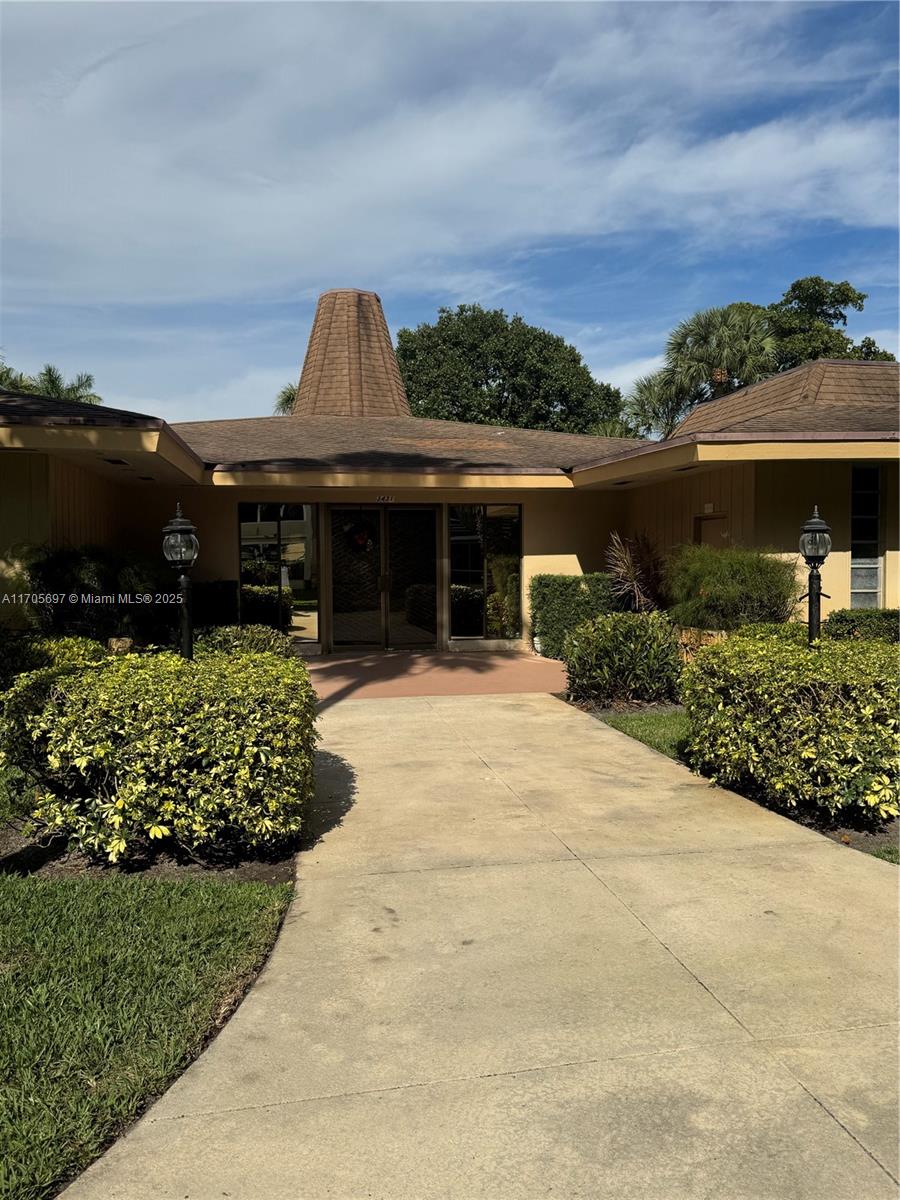 YUCCA GARDENS CONDO - Residential