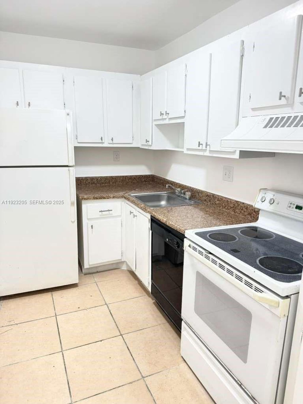 Photo of 961 NW 45th St #1, Deerfield Beach, FL 33064 (MLS # A11923205)