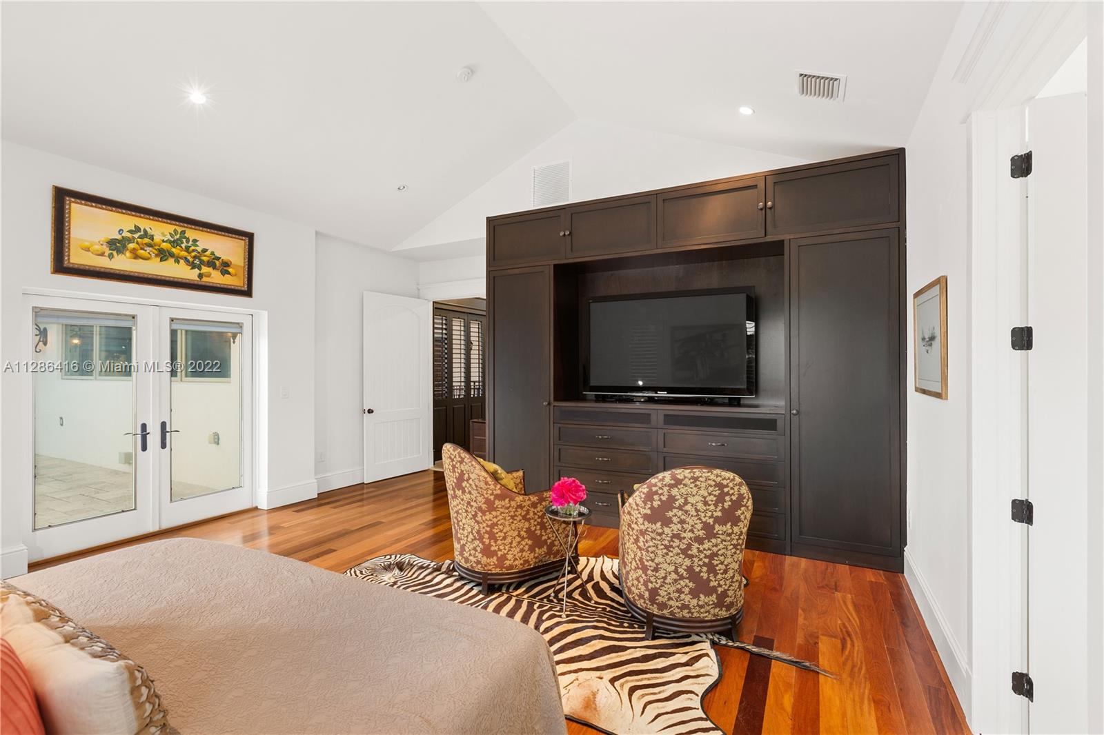 HAWLEY HEIGHTS - Residential