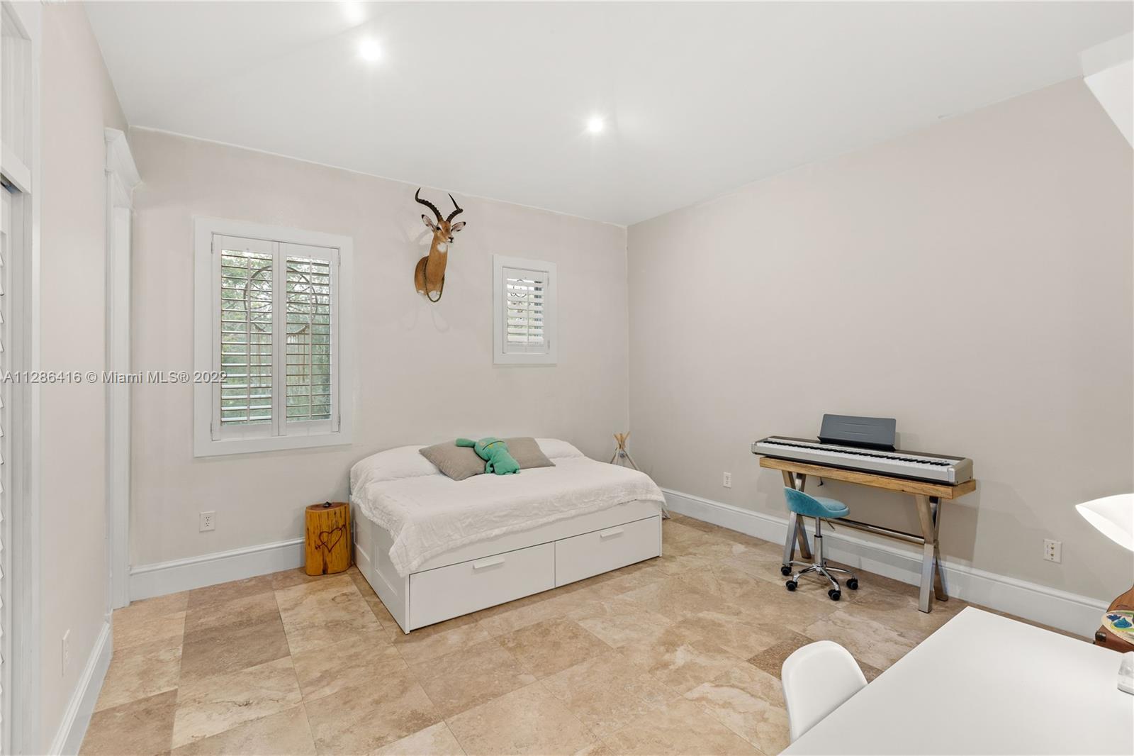 HAWLEY HEIGHTS - Residential