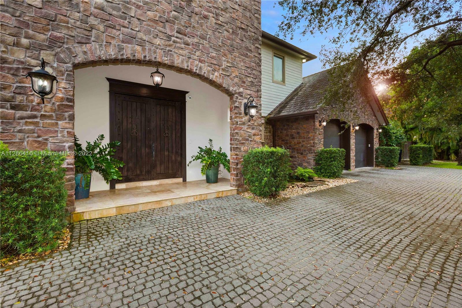 HAWLEY HEIGHTS - Residential