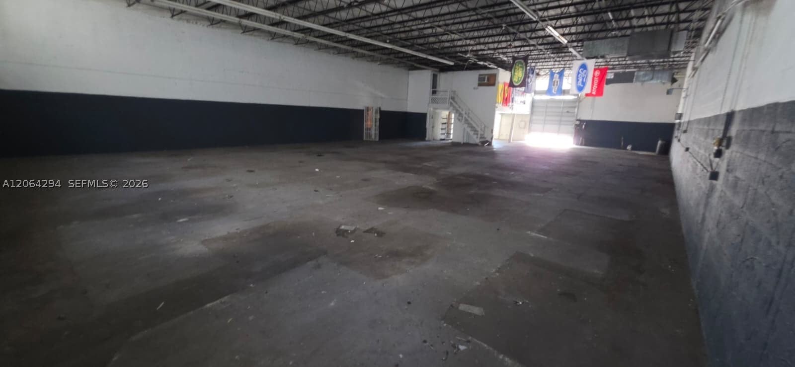 1063 NW 1st Ct