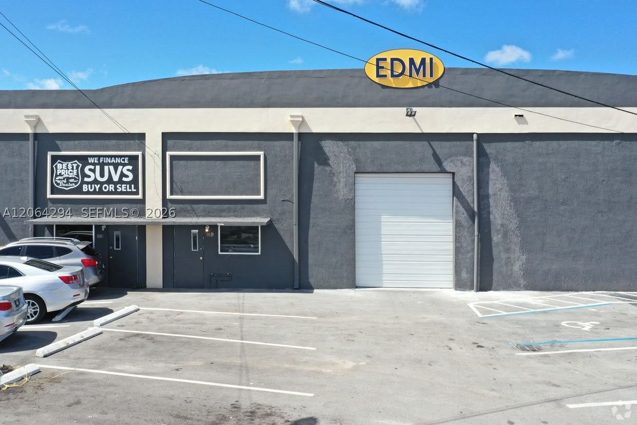 1063 NW 1st Ct