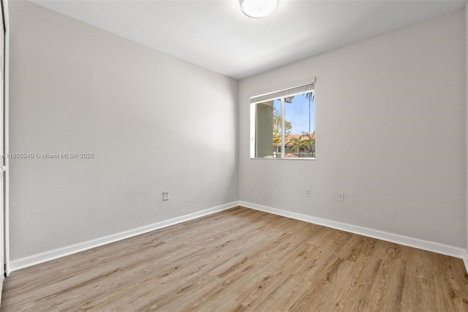 SHOMA TOWNHOMES AT KEYSCO - Residential