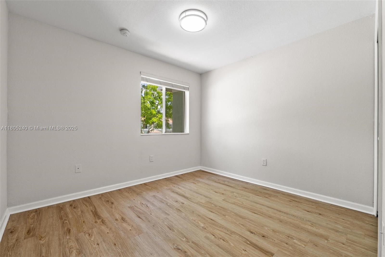 SHOMA TOWNHOMES AT KEYSCO - Residential