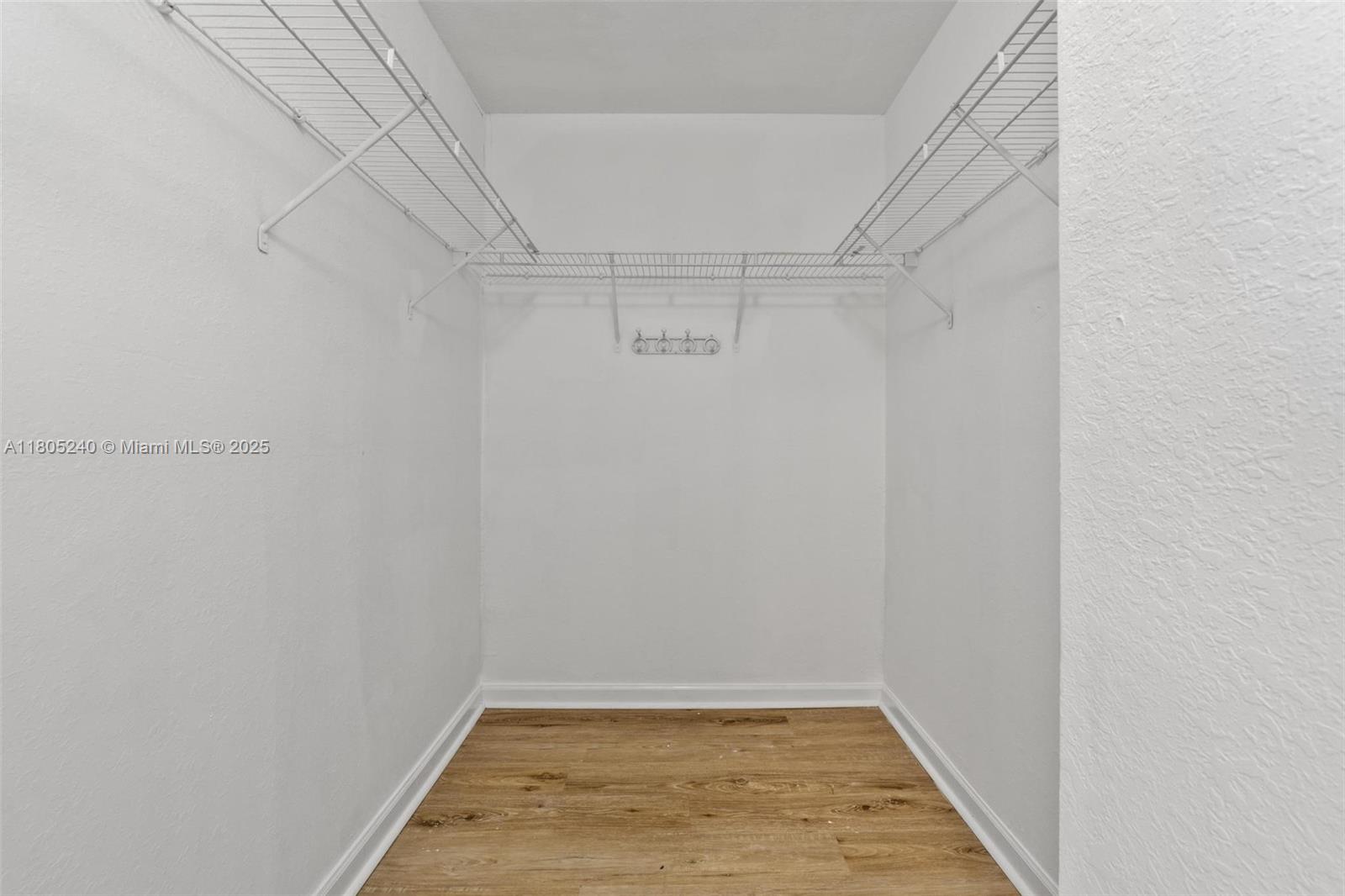 SHOMA TOWNHOMES AT KEYSCO - Residential