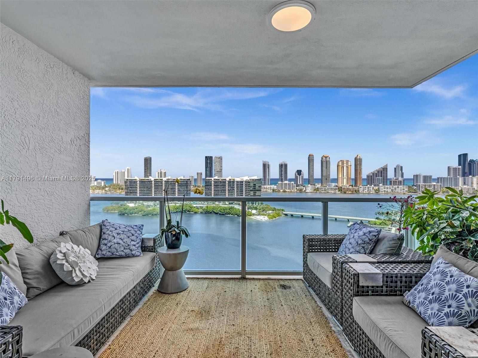 3201 Ne 183rd St 2102, Aventura, Miami-Dade County, Florida - 3 Bedrooms  
3 Bathrooms - 