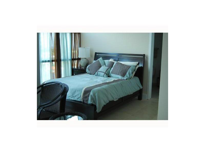 FOUR MIDTOWN MIAMI CONDO - Residential Lease